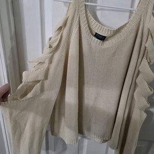NWT Rue21 Cream Sweater